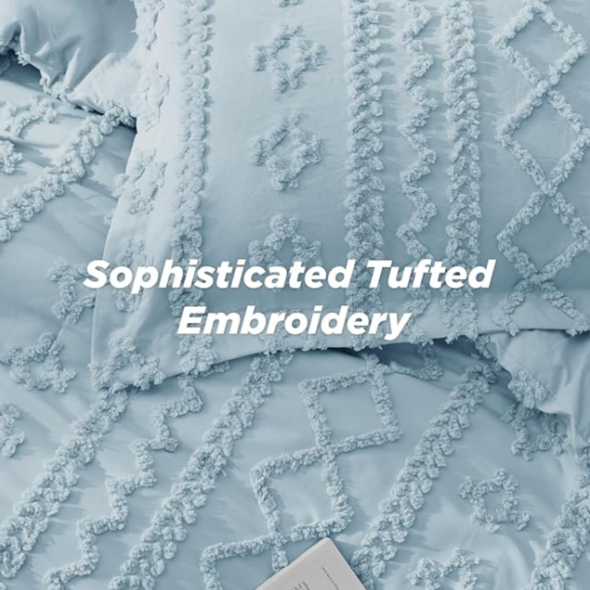 The Willow Tufted Comforter