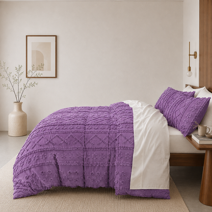The Willow Tufted Comforter
