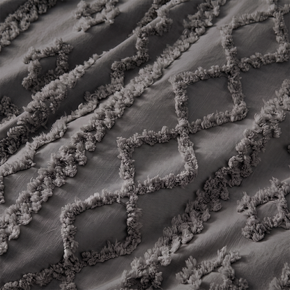 The Willow Tufted Comforter