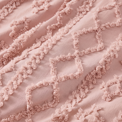 The Willow Tufted Comforter