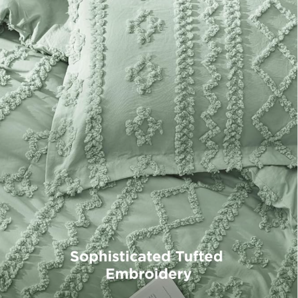 The Willow Tufted Comforter