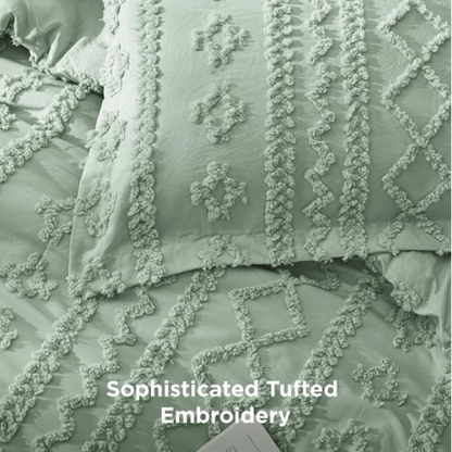 The Willow Tufted Comforter